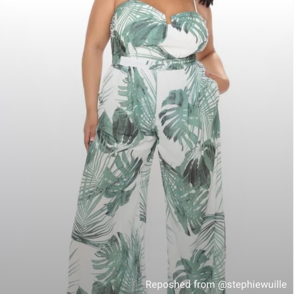 Plus palm romper jumpsuit size 2x